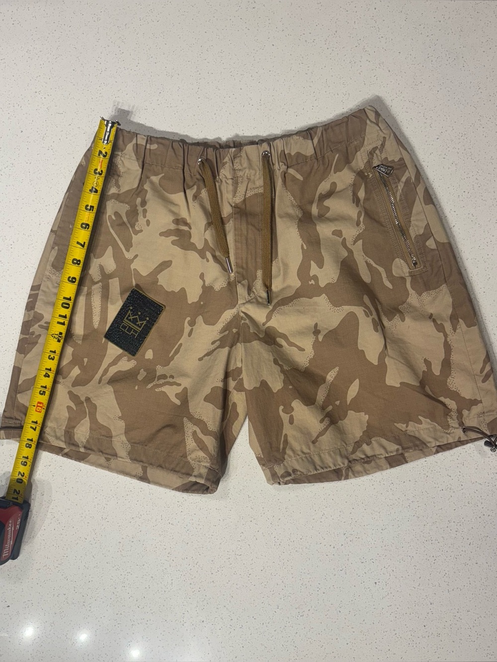 MONCLER SHORTS - Picture 8 of 8